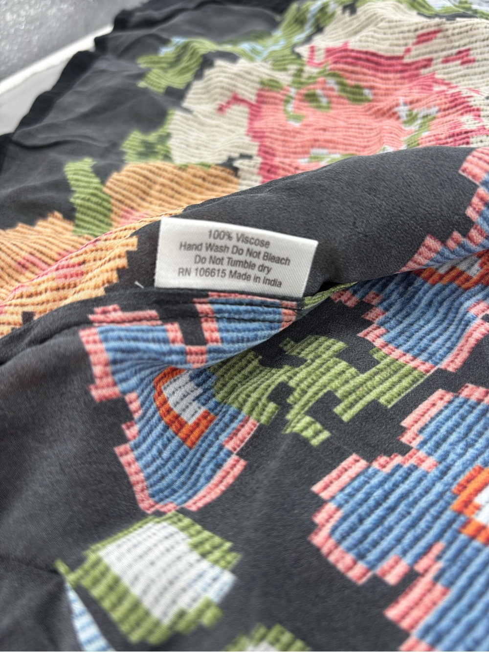 ONE HUNDRED STARS Woven Flower Crepe Kimono - Picture 5 of 12